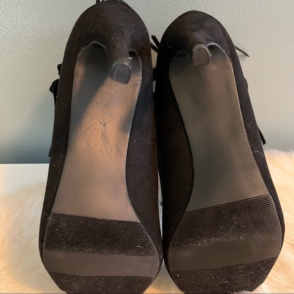 Bongo Black Suede Fringe Heels - Picture 9 of 13